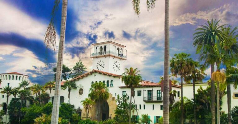 Five Injured in Bomb Attack on California Courthouse