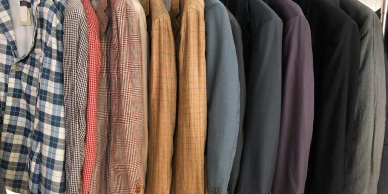 Zelensky’s Clothes Spark Buzz at the White House Zelensky’s Clothes Spark Buzz at the White House
