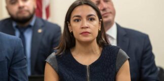 Ron Adar / Shutterstock.com